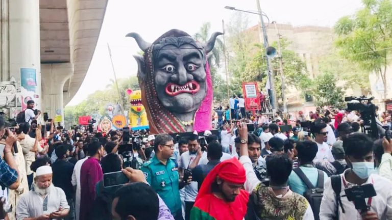 নানা আয়োজনে যেভাবে বরণ করা হচ্ছে বাংলা নতুন বছর