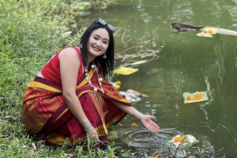 ফুল বিজু উৎসব [ফটো স্টোরি]