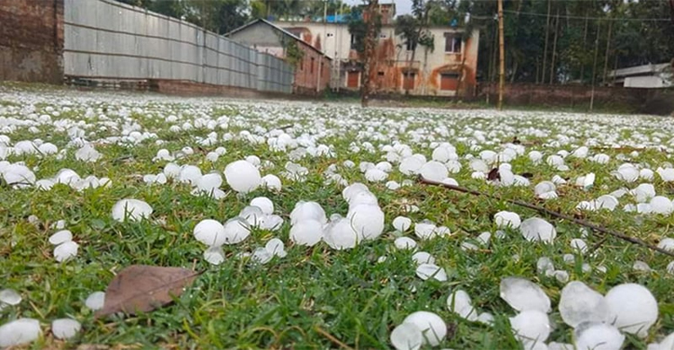 বজ্রসহ শিলাবৃষ্টির পূর্বাভাস