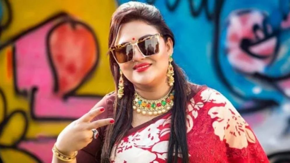 সাবেক এমপি কণ্ঠশিল্পী মমতাজ গ্রেফতার