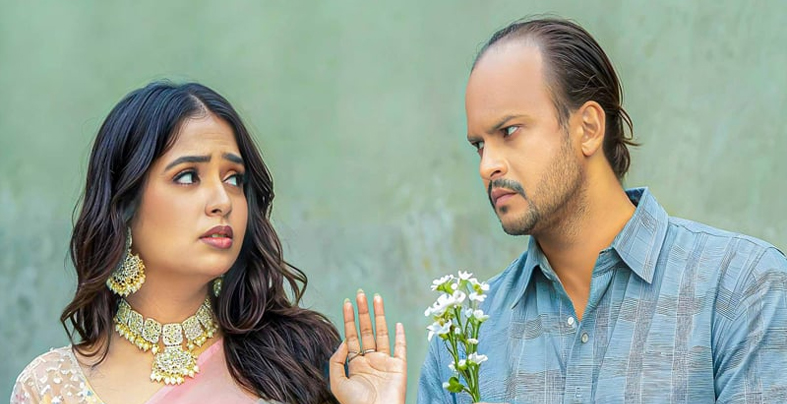 বাসর রাতে স্বামীর টাক দেখে অজ্ঞান হিমি