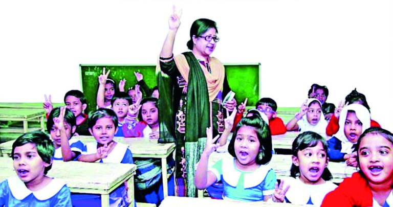৬৫ হাজারের বেশি প্রধান শিক্ষককে দশম গ্রেডে উন্নীত করতে আইনি নোটিশ