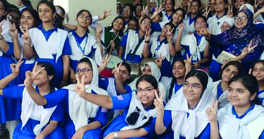 এবার গণিতের ভরাডুবিতে এসএসসিতে ফল ‘বিপর্যয়’