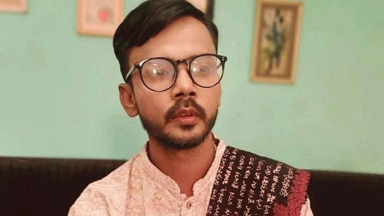 স্ত্রীর মামলায় হিরো আলম গ্রেফতার