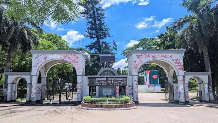 ইবিতে ৫ কেজি লোহা চুরি করে ভ্যানচালকের ঘাড়ে ৪ লাখ টাকার মামলা