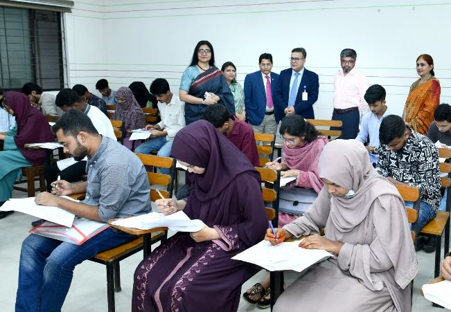 জাতীয় বিশ্ববিদ্যালয়ের আন্ডারগ্র্যাজুয়েট প্রোগ্রামের ১ম বর্ষের ভর্তি পরীক্ষা অনুষ্ঠিত